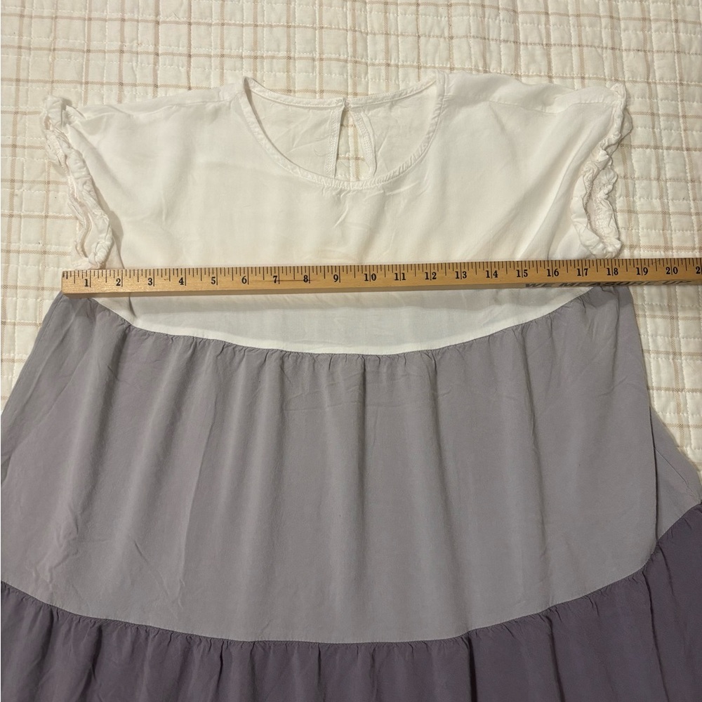 Tiered Short Sleeve Dress in Cream and Dusty Mauve - Picture 6 of 9